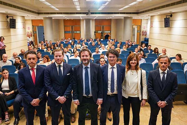 Éxito de asistencia en la Jornada Técnica organizada por CROEM dirigida al Compliance Laboral y de PRL