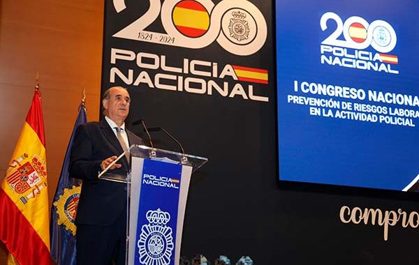 El director general de la Policía inaugura el I Congreso Nacional sobre Prevención de Riesgos Laborales en la Actividad Policial