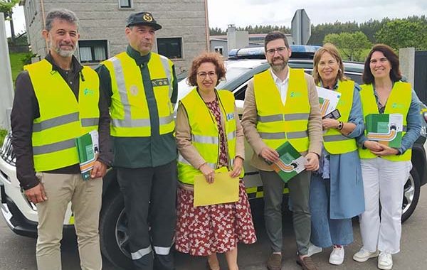 La Xunta pone en marcha una campaña para alertar sobre los riesgos del manejo del tractor