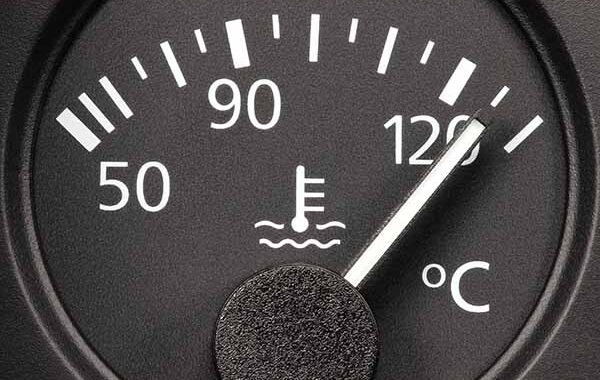 Cómo pueden afectar las temperaturas extremas a tu vehículo