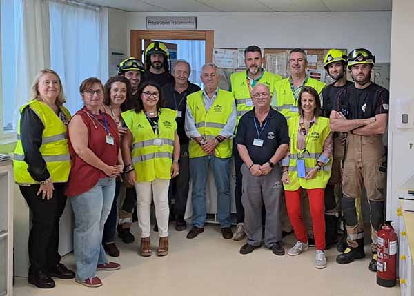 Un centenar de profesionales del Hospital Reina Sofía participa en un simulacro de incendio