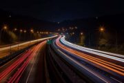 Autopistas y autovías: las normas para conducir seguro