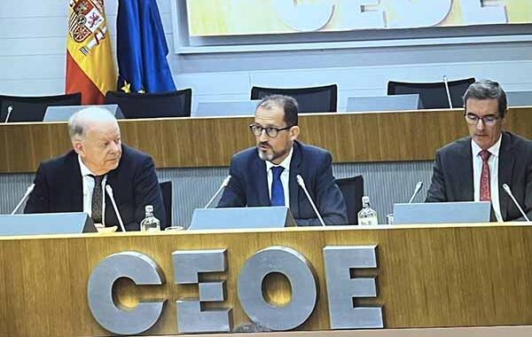AESPLA celebra su asamblea mensual con una jornada dedicada a la PRL a nivel internacional